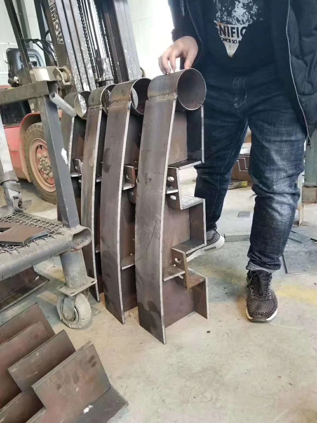 ײ䓰